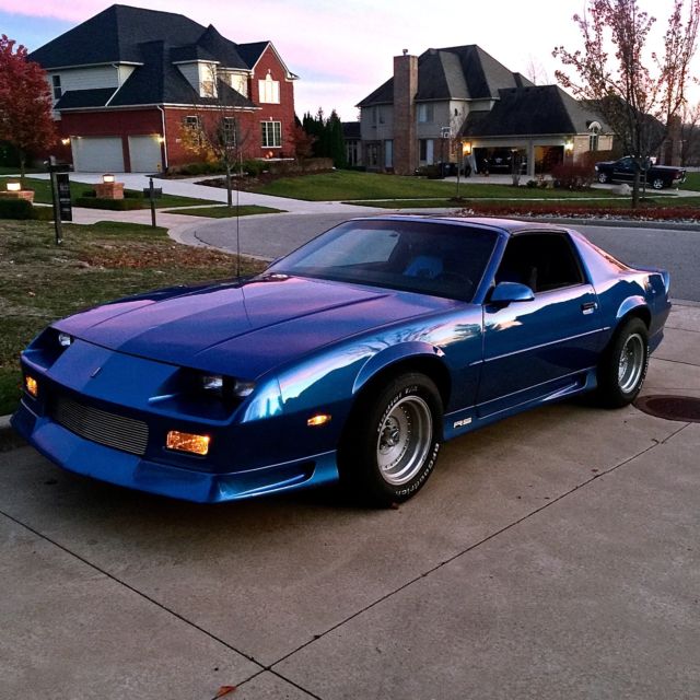1991 Chevrolet Camaro RS with premium package