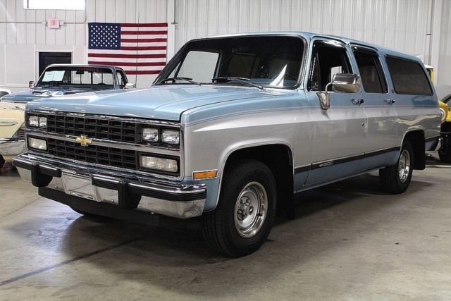 1991 Chevrolet Suburban --