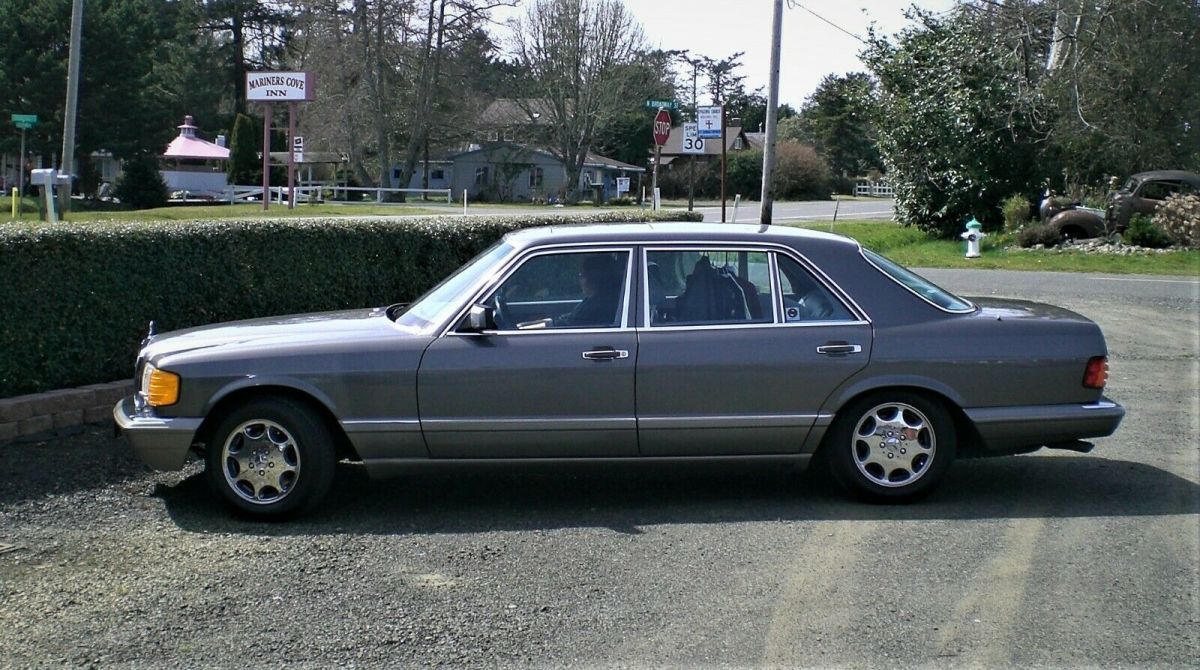 1991 Mercedes-Benz S-Class Gray