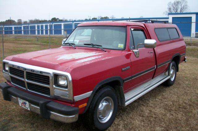 1991 Dodge Other Pickups LE