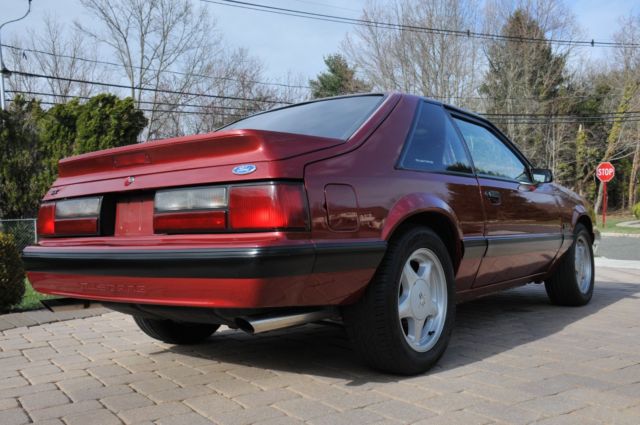 1991 Ford Mustang LX 5.0 Hatchback