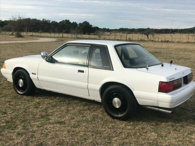 1991 Ford Mustang LX 5.0 Notchback