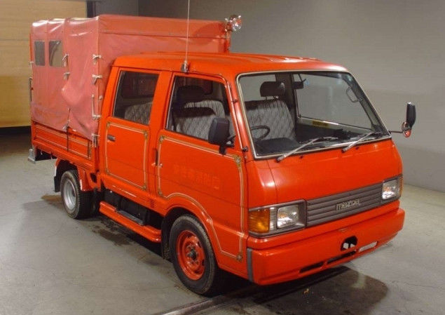 1991 Mazda Bongo Double Cab Fire Support Truck