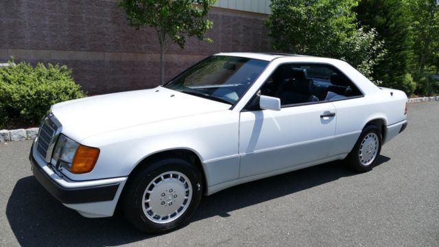 1991 Mercedes-Benz 300-Series 300 Series 2dr Coupe 300CE