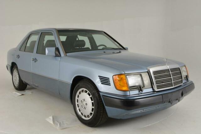 1991 Mercedes-Benz 300-Series 1-Owner !!! Clean Carfax !!! Turbo Diesel !!!
