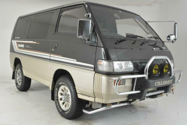 1991 Mitsubishi Delica Chamonix 4WD Turbo Diesel !!!