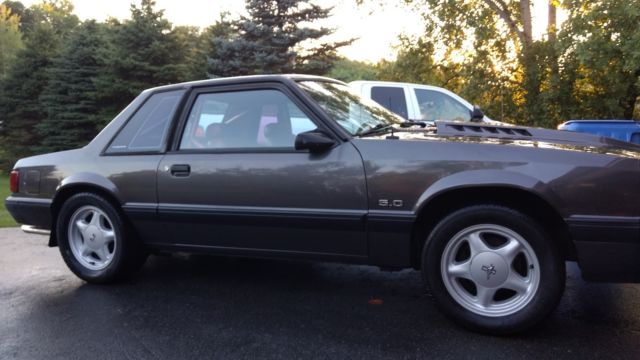 1991 Ford Mustang LX 5.0 NOTCHBACK