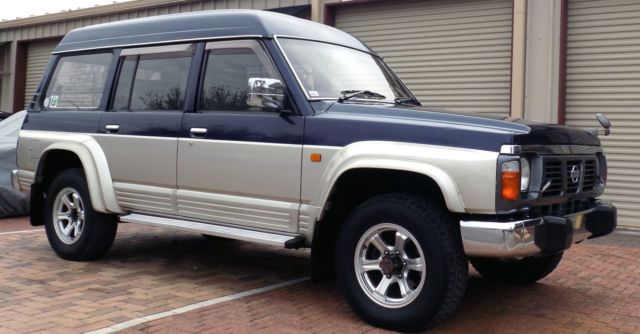 1991 Nissan Patrol Safary Classic Truck Diesel 4.2 Collectible