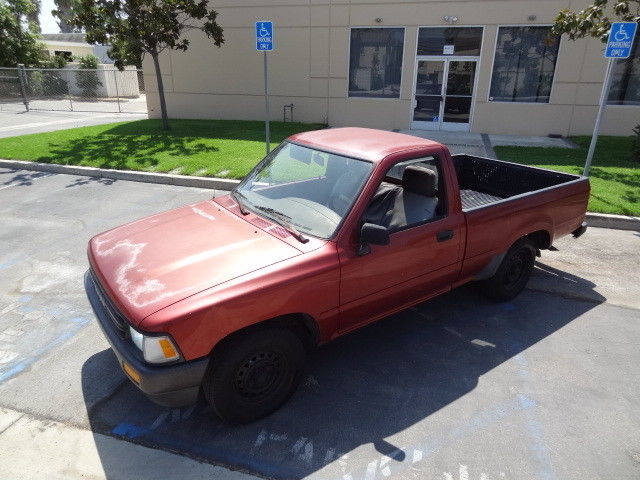 1991 Toyota Pickup Truck STD SB 22RE 4 Cyl Police Tow Impound MAKE OFFER