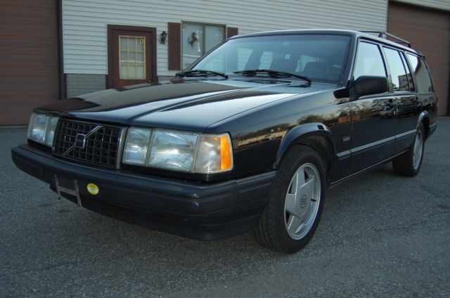 1991 Volvo 940 Turbo Wagon Black/Black Well serviced