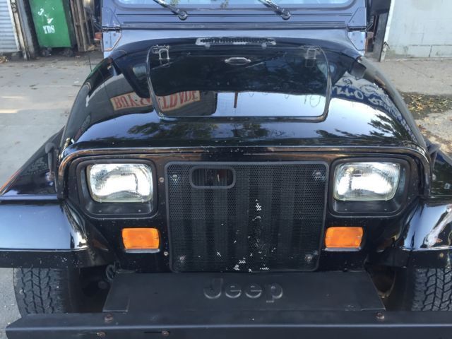 1991 Jeep Wrangler 2dr BASE