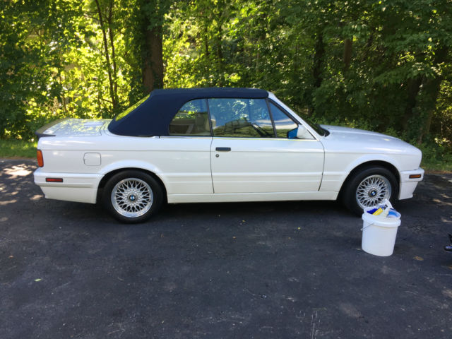 1992 BMW 3-Series Base Convertible 2-Door