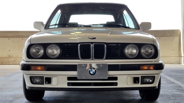 1992 BMW 3-Series 325i
