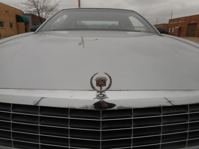 1992 Cadillac Eldorado NO RESERVE AUCTION - LAST HIGHEST BIDDER WINS CAR!