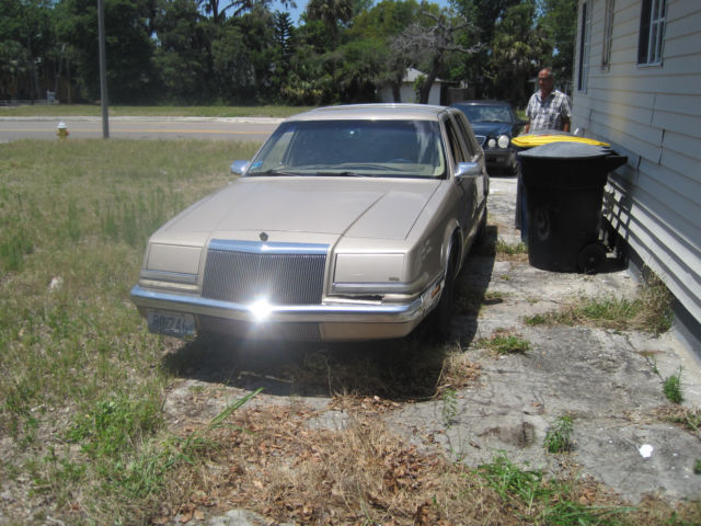 1992 Chrysler Imperial