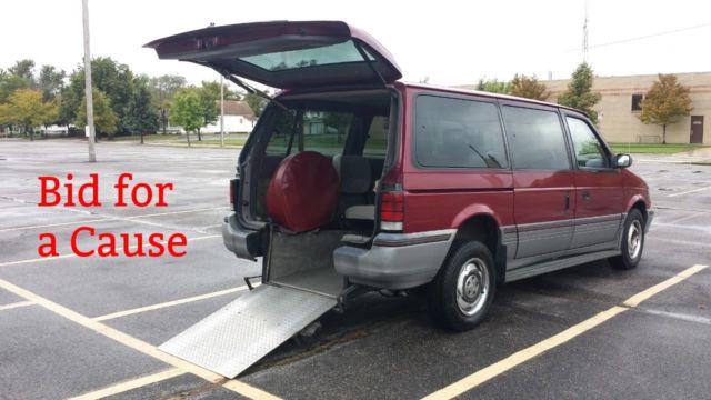 1992 Dodge Grand Caravan Wheelchair Mobility Handicap Handicapped Ramp