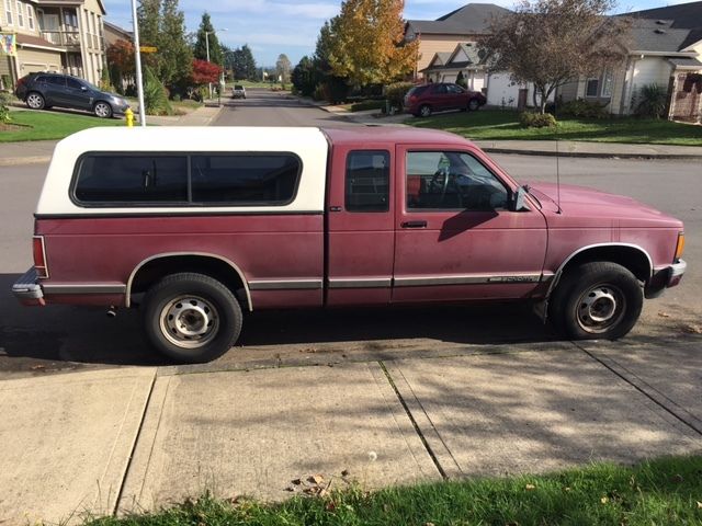 1992 GMC Sonoma 2.8L V6 Picktup Truck Towing Package