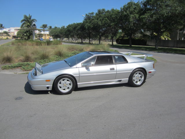 1992 Lotus Esprit S4