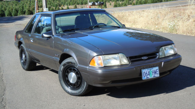 1992 Ford Mustang SSP