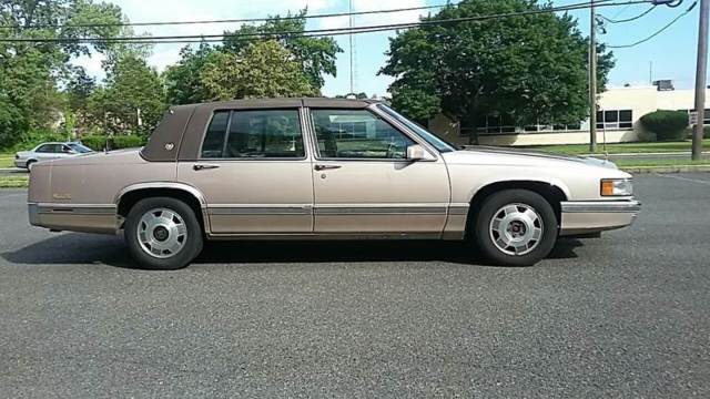 1993 Cadillac DeVille Touring