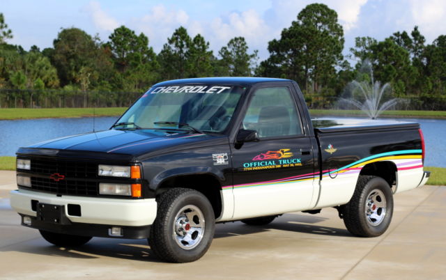 1993 Chevrolet Silverado 1500 Indianapolis 500 Pace Truck