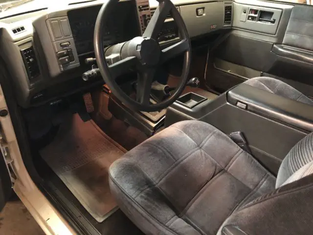 1993 chevy silverado armrest