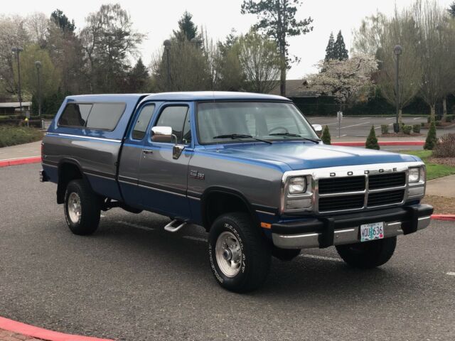 1993 Dodge Ram 2500 LE