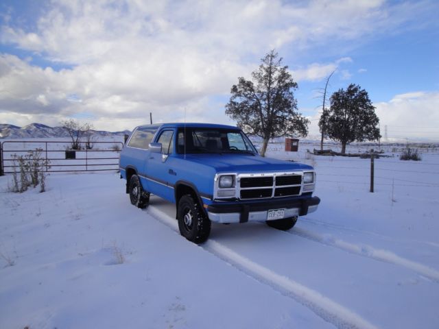 1993 Dodge Ramcharger LE