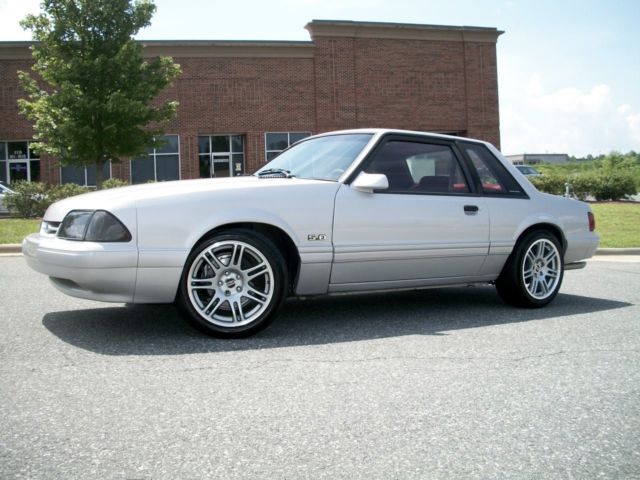 1993 Ford Mustang LX 5.0 2dr Coupe Coupe 2-Door Automatic 4-Speed