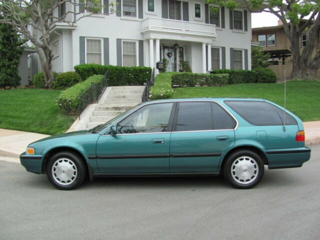 1993 Honda Accord EX Wagon, Time Capsule, lifetime SoCal car, RARE!!