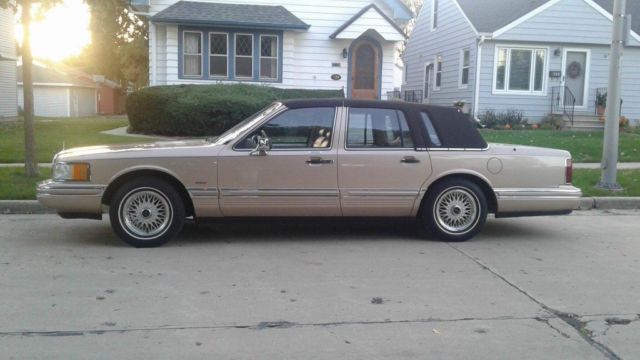 1993 Lincoln Town Car Low Miles