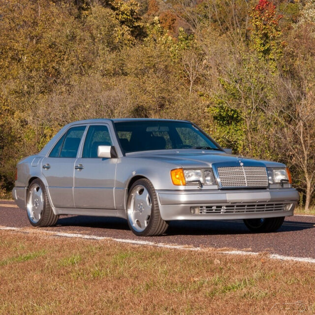 1993 Mercedes-Benz 500-Series 500E 5.0