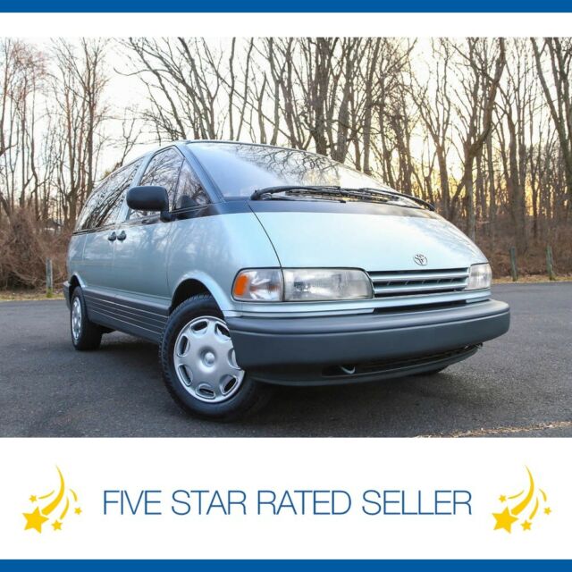 1993 Toyota Previa 1 Owner Fully Serviced CARFAX Texas rare Rotating Chairs