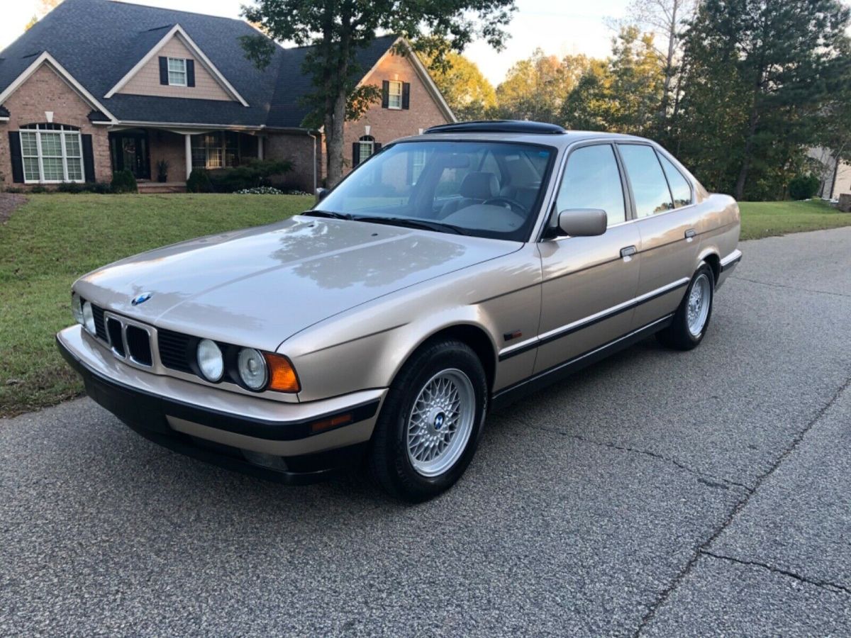 1994 BMW 5-Series Premium package