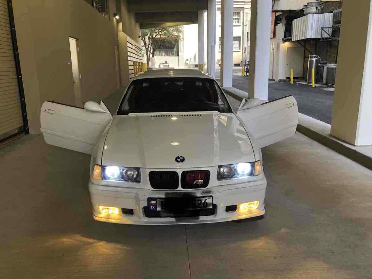 1994 BMW E36 IS