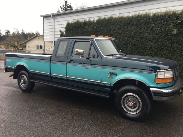 1994 Ford F-250 XLT Extended Cab Pickup 2-Door
