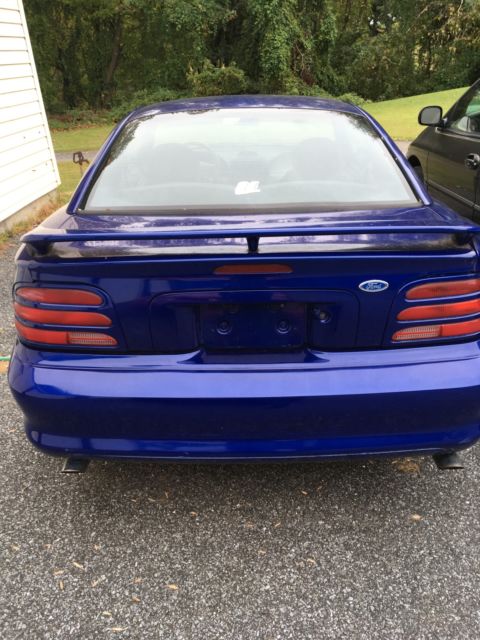 1994 Ford Mustang Base Coupe 2-Door