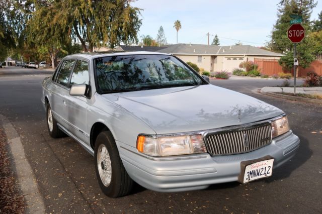 1994 Lincoln Continental Ultra Luxury Leather Light Gray