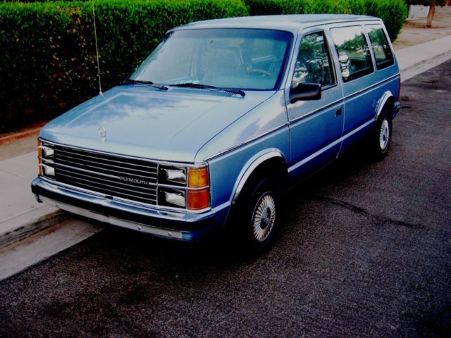 1984 Dodge Grand Caravan se