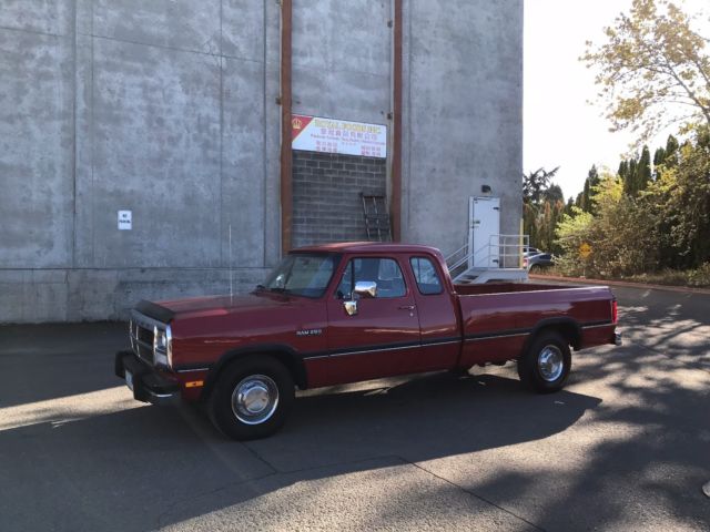 1993 Dodge Other Pickups LE Power Ram 250 4WD 5.9 Diesel With 46K