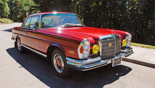 1971 Mercedes-Benz 200-Series Coupe