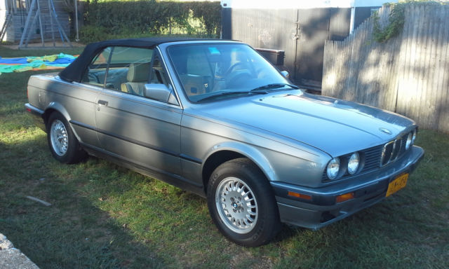 1991 BMW 3-Series 318i