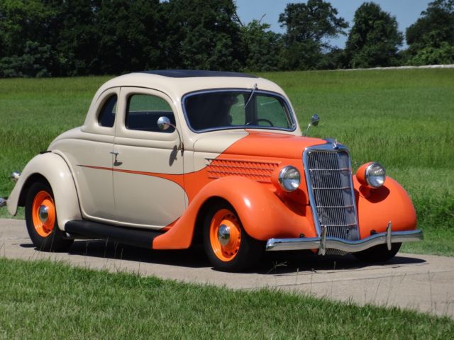 1935 Ford 3-WINDOW RUMBLE SEAT COUPE STREET ROD