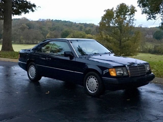 1991 Mercedes-Benz 300-Series Coupe
