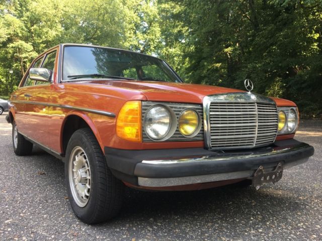 1983 Mercedes-Benz 300-Series 300D TURBODIESEL LOW ORIGINAL MILES FAMILY OWNED