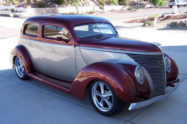 1938 Ford Humpback Deluxe