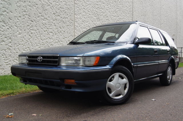 1992 Toyota Corolla 5dr Wagon DX