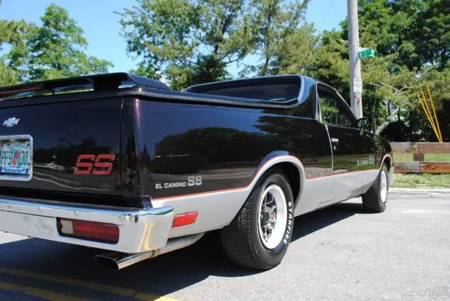 5 0 V8 752 Of 1 100 Limited Edition Tonneau Cover Runs Great Must See El Camino For Sale Photos Technical Specifications Description