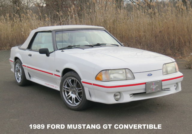 1989 Ford Mustang GT Convertible 2-Door
