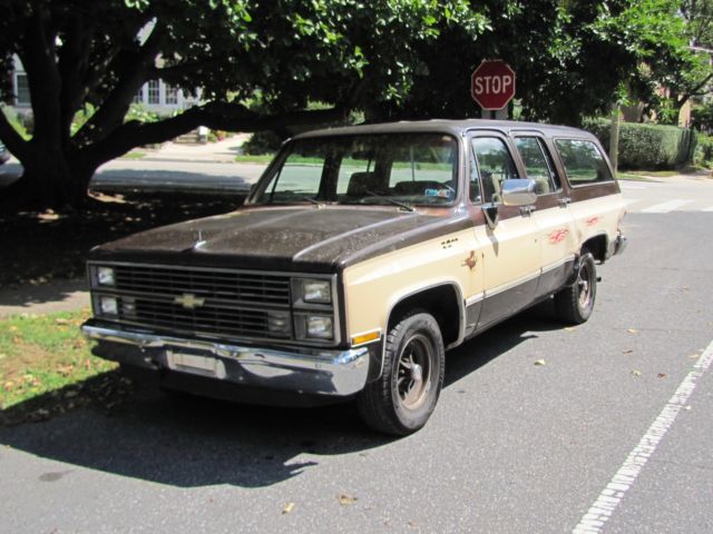 1984 Chevrolet Suburban Silverado